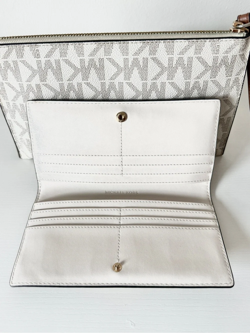 Michael Kors White Logo Wristlet & Card Case Set with Gold Hardware